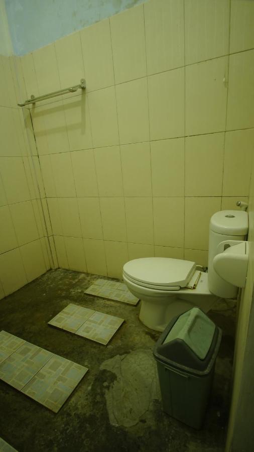 Mimi Kuta Homestay Экстерьер фото